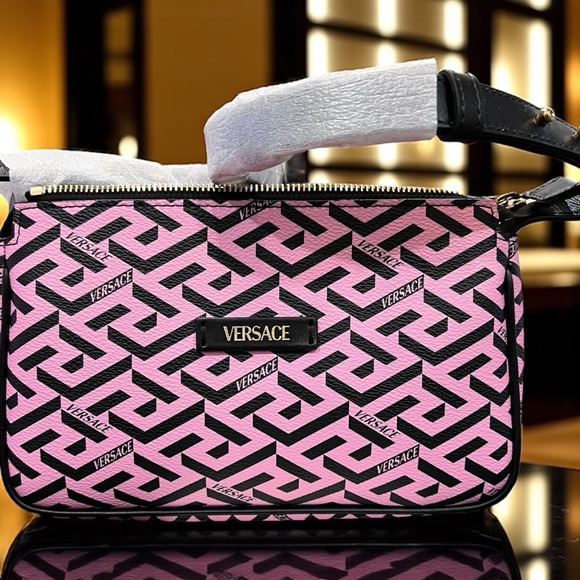 Versace NWT Pink Patterned Women's Shoulder Bag - Picture 1 of 6